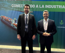PORTOS DO PARANÁ - Infraestrutura e inovação logística colocam Portos do Paraná entre os melhores das Américas em Lima no Peru