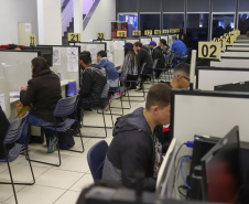 SETR - Paraná lidera ranking nacional de colocações via Agência do Trabalhador em 2025 e responde por mais de 28% das contratações no país