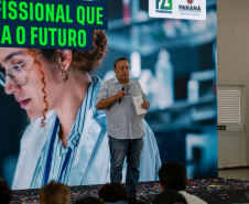 ESCOLA DE MEDIANEIRA