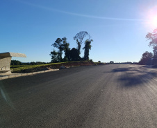 Pavimentação da PR-990 em Rebouças