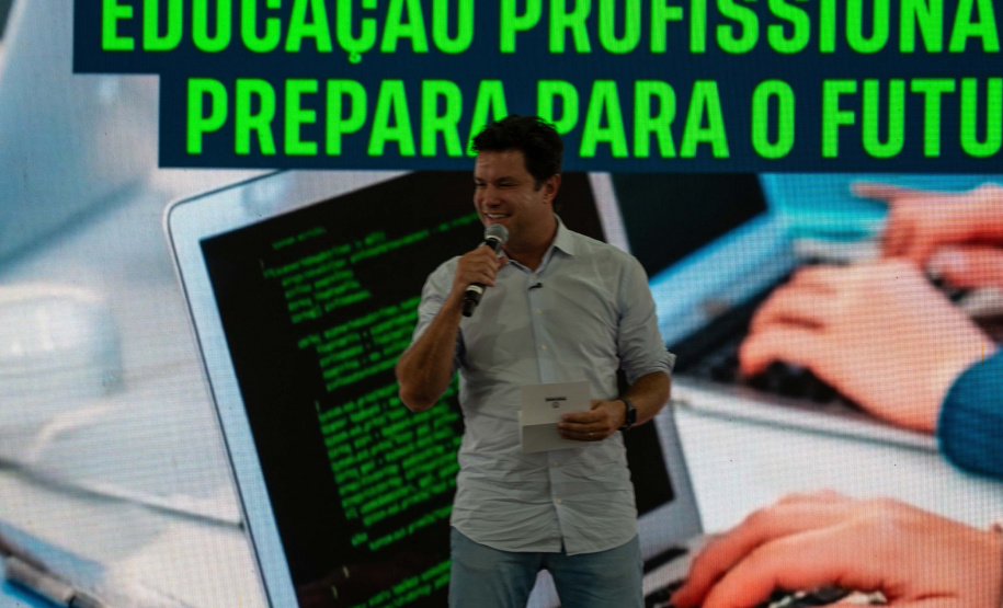 ESCOLA DE MEDIANEIRA